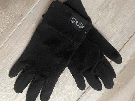 Teplé flsušové rukavice, converse