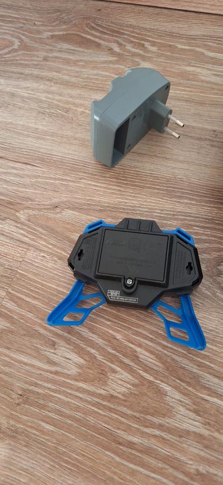 Auto na ovládanie zelené,