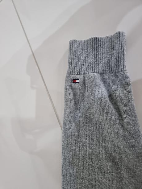 Predám pulóver tommy hilfiger, tommy hilfiger,140