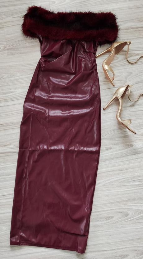 Koženkové sexi šaty, s
