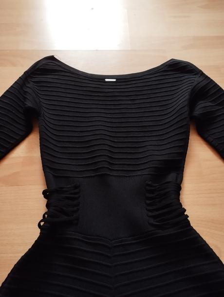 Čierne šaty, guess,34