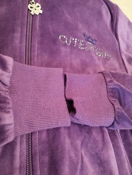 Fialová mikinka zamatova top stav, 122