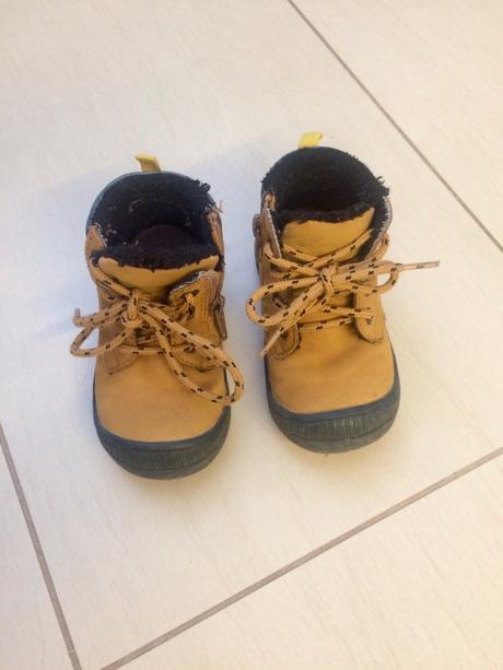 Prechodne zateplene topanky, 21