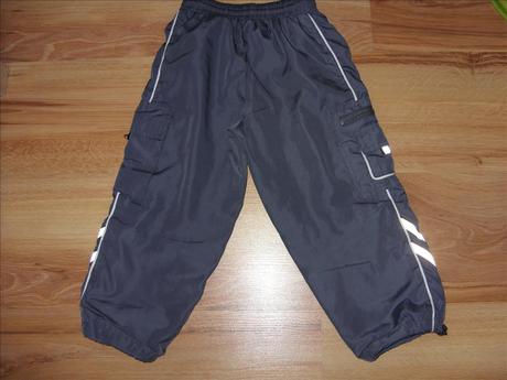 Podsite nohavice, 104