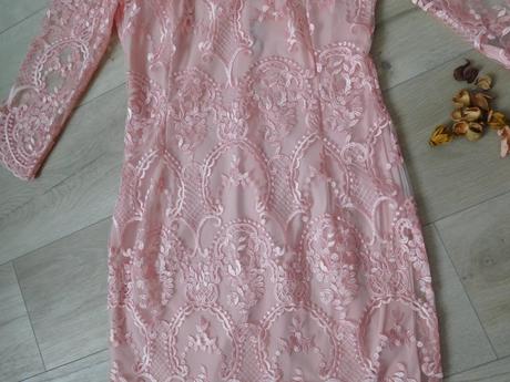 Šaty dámske čipkové 40 v, top top stav, 40