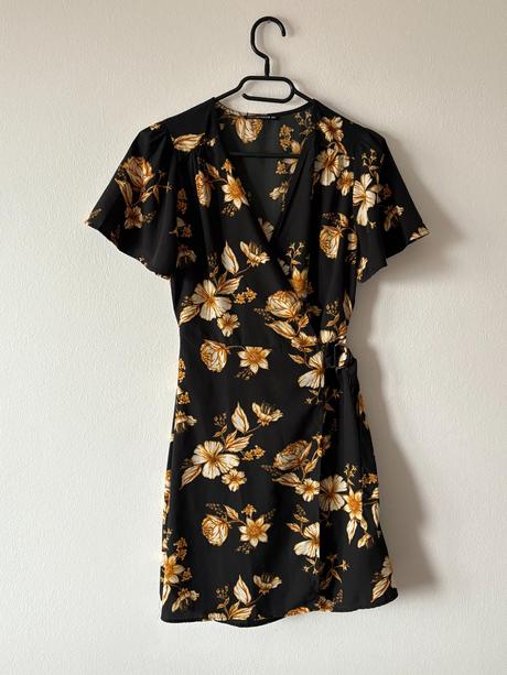 Kvetované, zavinovacie šaty, terranova,xs