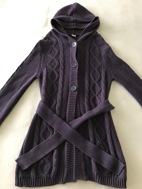 Dlhší svetrik, 146