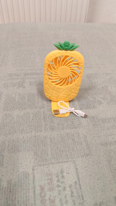Ventilátor ananás na usb,