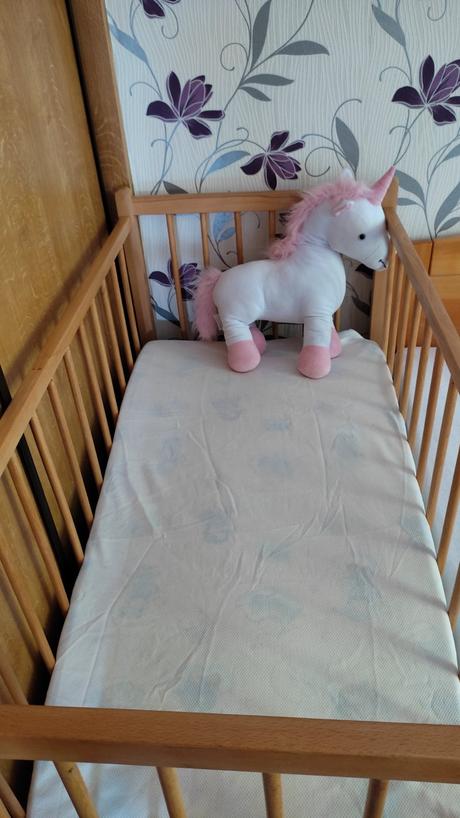 Plachty do detskej postieľky,