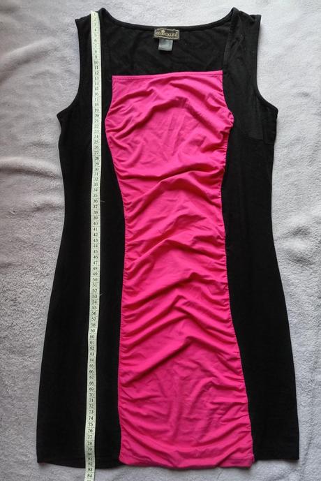 Elastické minišaty, 38