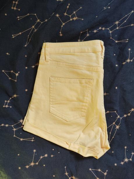 Žlté kraťasy, h&m,38