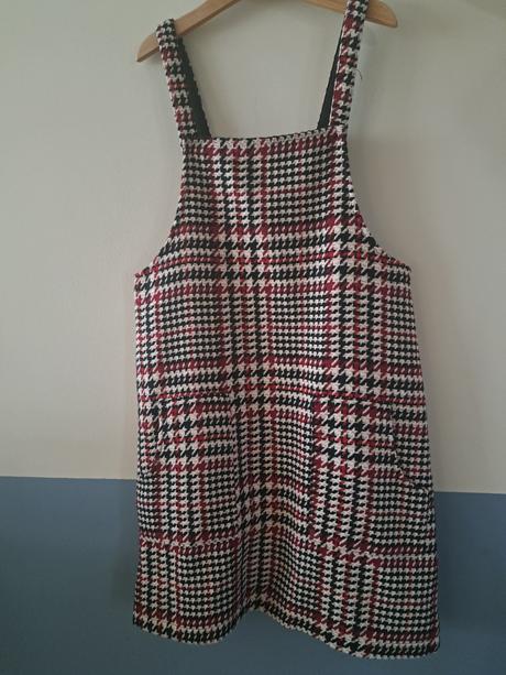 Kárové podšité šaty, next,152