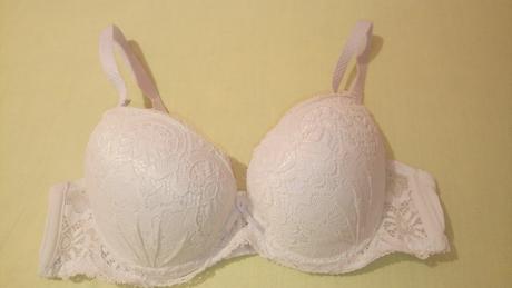 Biela čipkovaná podprsenka s gélovými vypchávkami, 75c