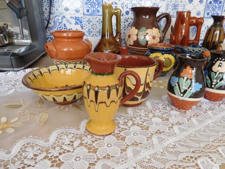 Keramika  farebná rozna, 