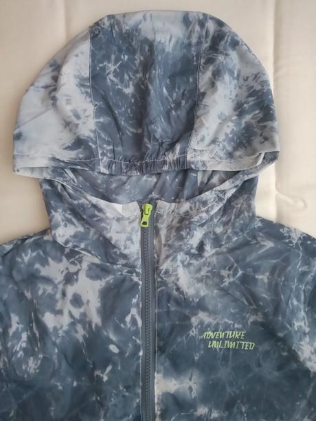 Tenká bunda zara, zara,140