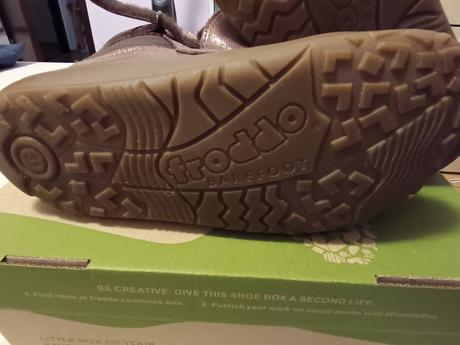 Barefoot froddo text winter - 31, froddo,31