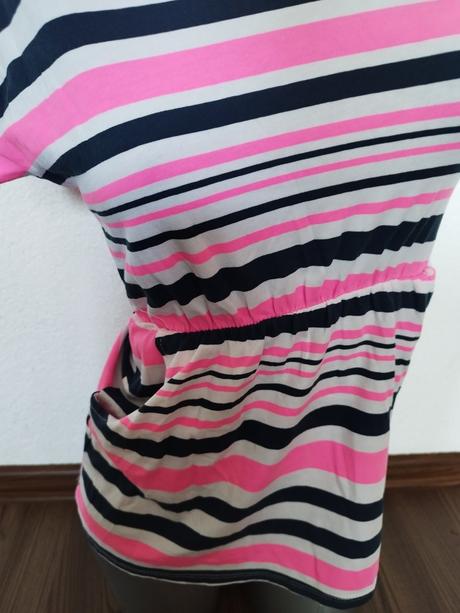 Šaty aj na pláž, 134