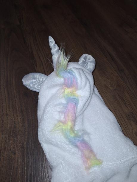 Overal unicorn, sinsay,152
