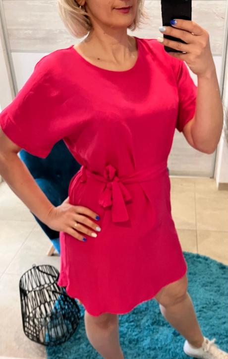 Dámske ružové šaty s opaskom uni, l / m / s