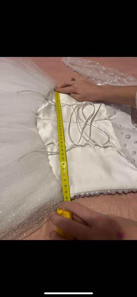 Šaty na 1. sväté prijímanie, 140