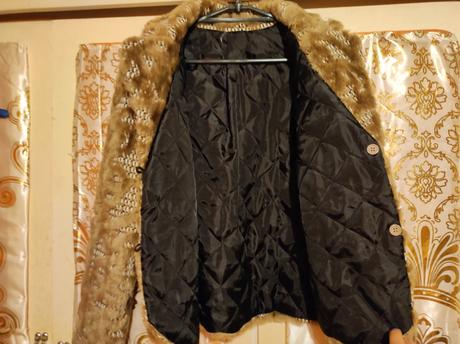 Kožušinový kabátik, xl