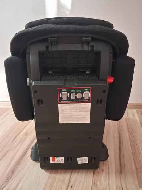 Predám autosedačku, petite&mars