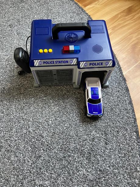 Policajná stanica, 