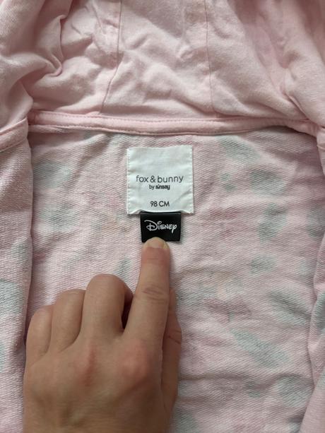 Nadherna volanikova mikinka, sinsay,98