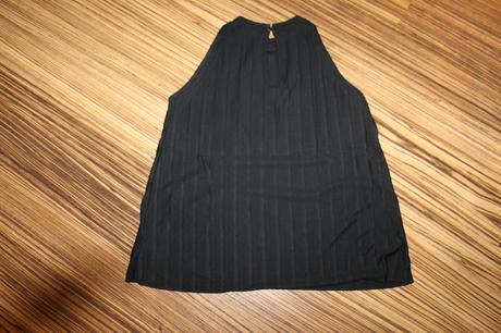 Čierny  top reserved v. m, reserved,m