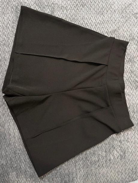 Šortky s vysokým pásom, h&m,s