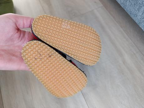 Chlapčenské papučky, 20