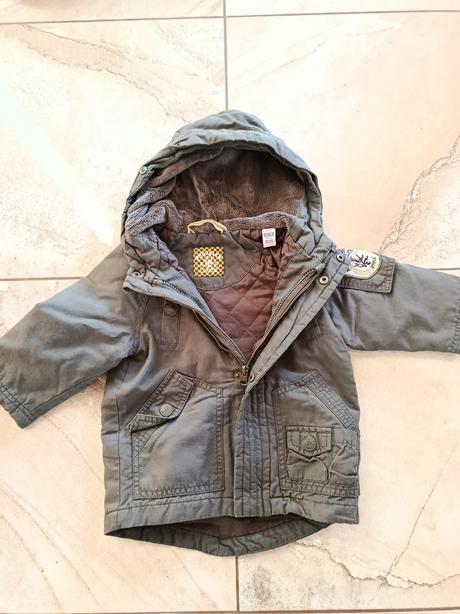 Zimna ľahšia bunda, zara,92