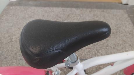 Dievčenský bicykel, 16