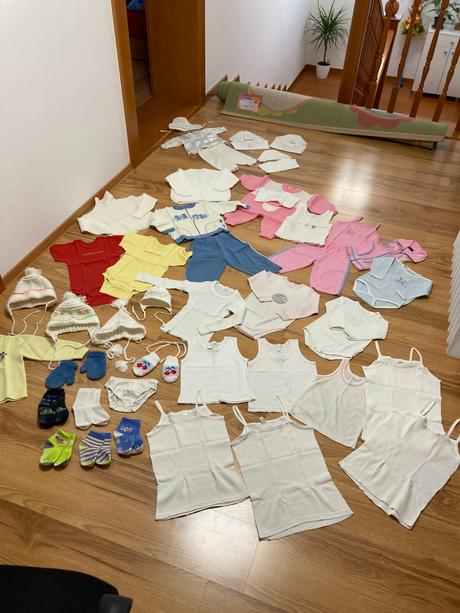 Balík oblečenia, 86–98