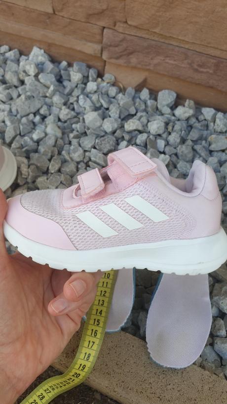 Topánky, tenisky a sandále, protetika,24