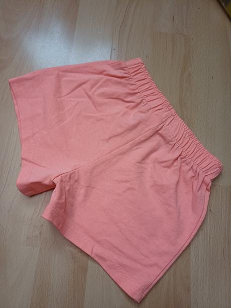 Šortky v.98, next,98