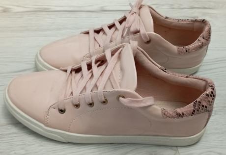 Sneakersy lakované, 40