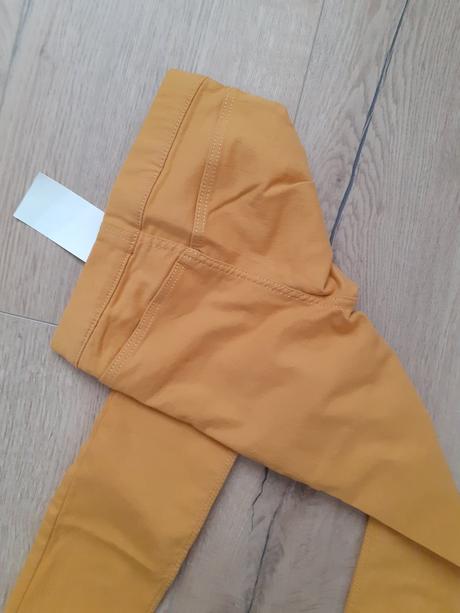 Nove nohavice h&m 116, h&m,116