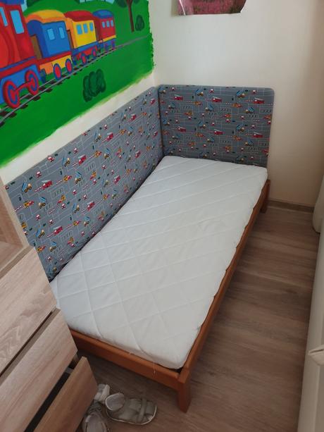 Predam detsku postel 120x60, šírka (cm): 60,dĺžka (cm): 120