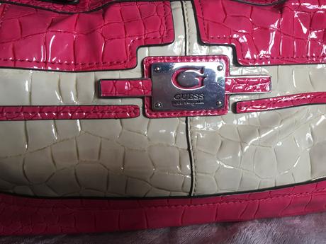 Kabelka guess, guess