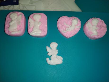 Ružové mydielka, vhodné ako darček,