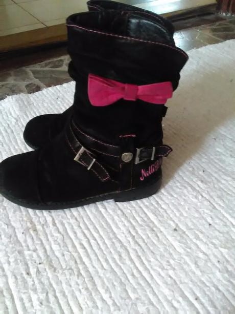 Semišové cizmicky, 29