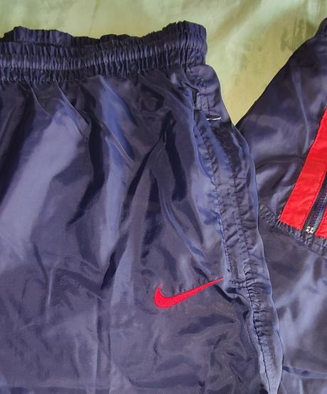 Nike šušťáky, nike,l