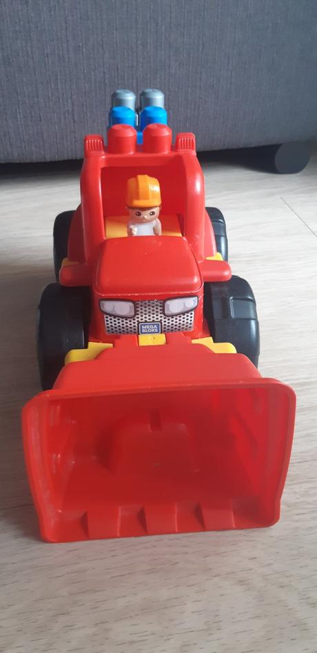 Nákladné auto 2 v 1 od fisher price- mega bloks, 