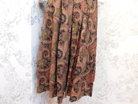 Luxusny vlneny kroj, 40