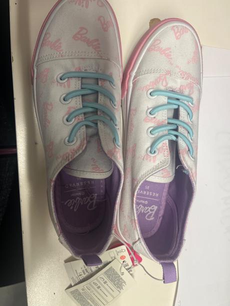 Tenisky, reserved,35