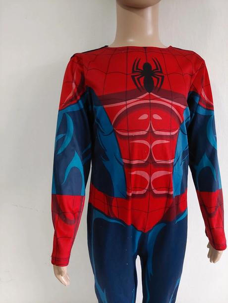 Spiderman karnevalový kostým veľ.110-116,