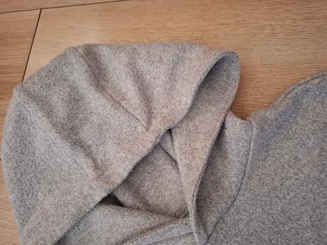 Svetríková mikina, marks & spencer,134