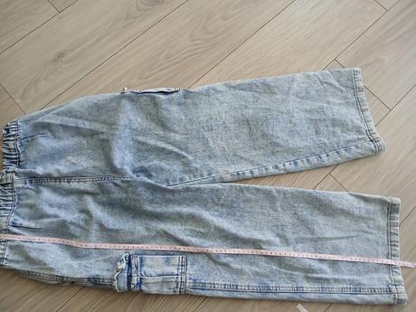 Rifle gate 164, gate,158