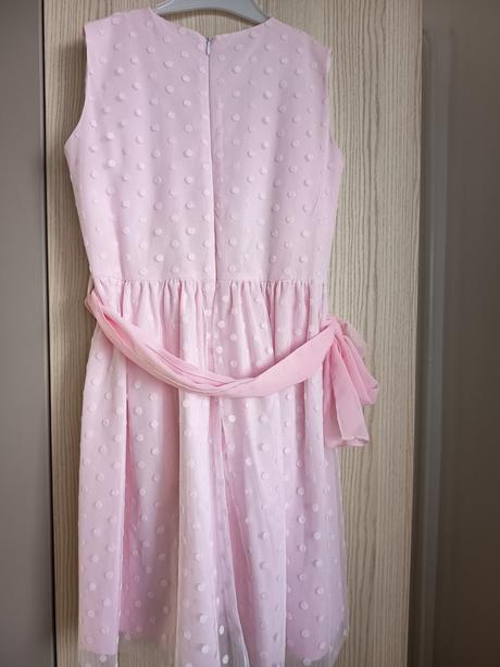 Dievčenské šaty, 140